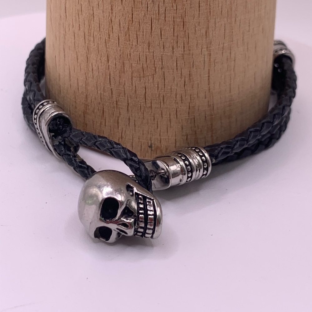 Vintage Men’s Stainless Steel & Braided Leather Skull Bracelet - 9” Long